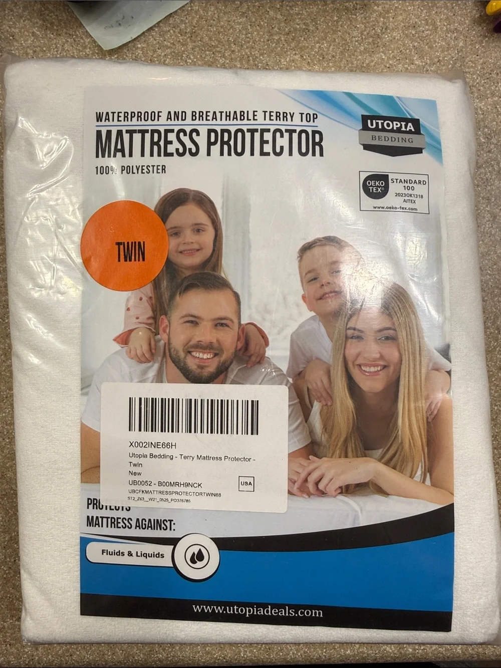 Twin White Waterproof Mattress Protector - Terry Top & Breathable